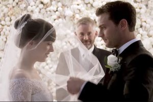 Berkreviews.com Fifty Shades Freed (2018)